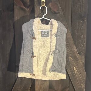 Mudd Kids Vest with Gray and Cream Design